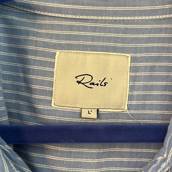 Rails Button-Down with Ruffle Sleeves - Picture 3 of 4